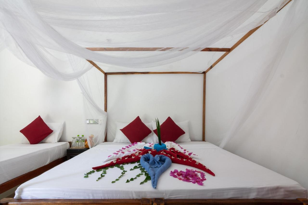 Comfort Beach Hotel Arugam Kudah Eksteriør bilde