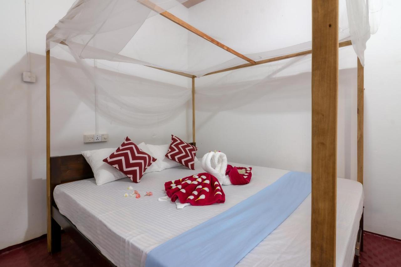 Comfort Beach Hotel Arugam Kudah Eksteriør bilde