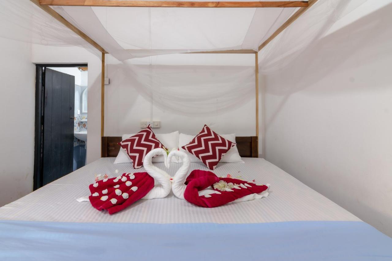 Comfort Beach Hotel Arugam Kudah Eksteriør bilde